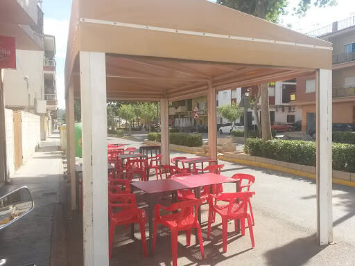 centro modle Cafeteria Fabiola