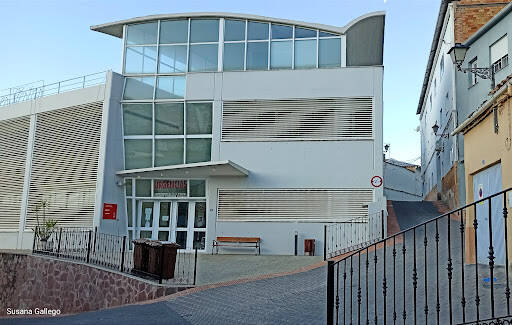 centro modle Centro De Salud De Cofrentes.