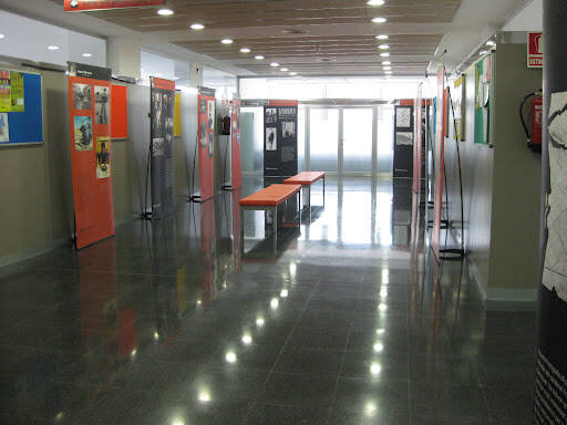centro modle Cfa M.Dolors Paul