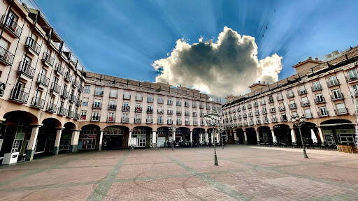 centro modle Plaza Mayor De Elda
